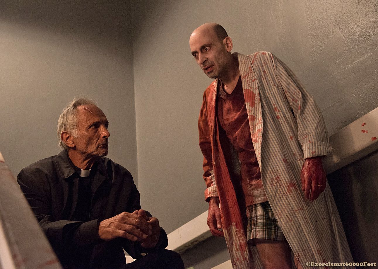 Jeff Blumberg in the role of Martin in the horror comedy movie Exorcism at 60,000 Feet